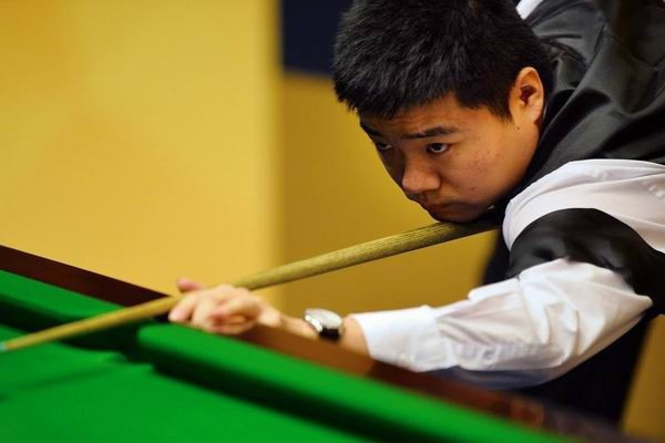 以在西部突 以在西部突