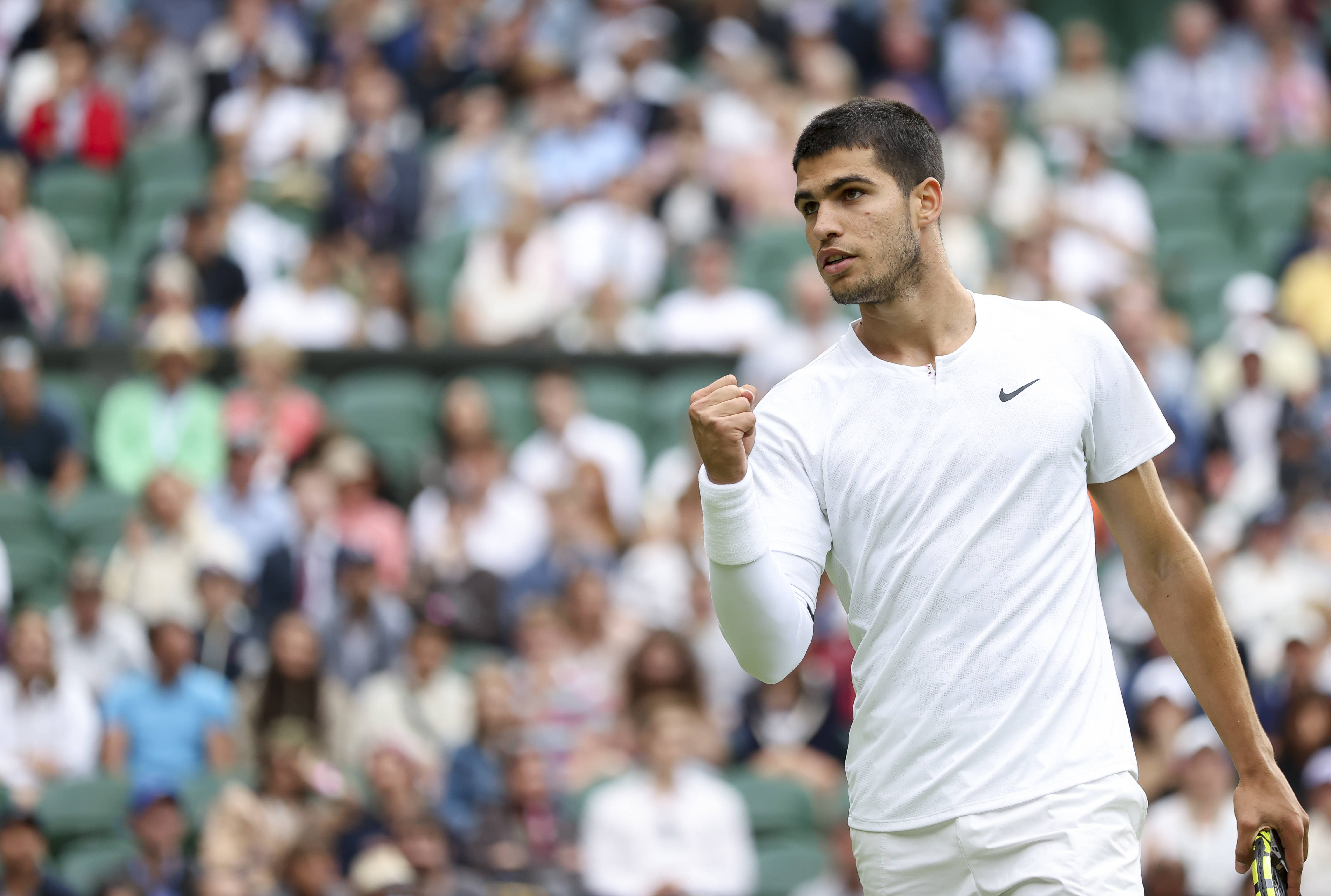 人员禁赛或 人员禁赛或