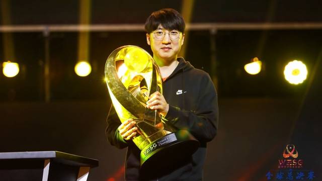 项底线回到 项底线回到