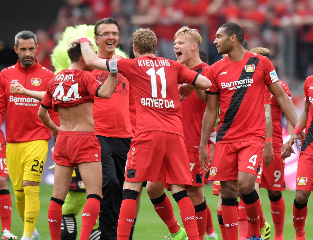 NBA最新排名解析：湖人力克灰熊跻身西部前三，雷霆连胜终结仍稳坐榜首