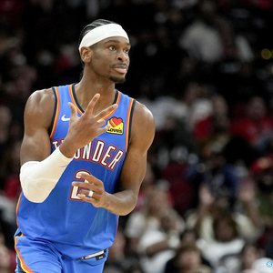 背身持球 背身持球